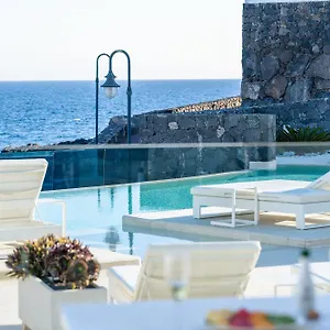 Royal Marina Boutique Puerto Calero
